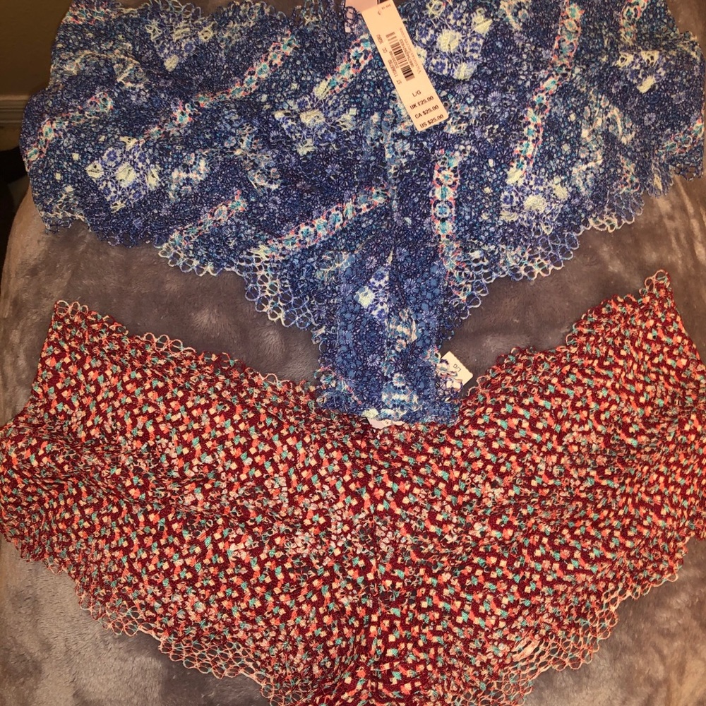 V S lace boy shorts